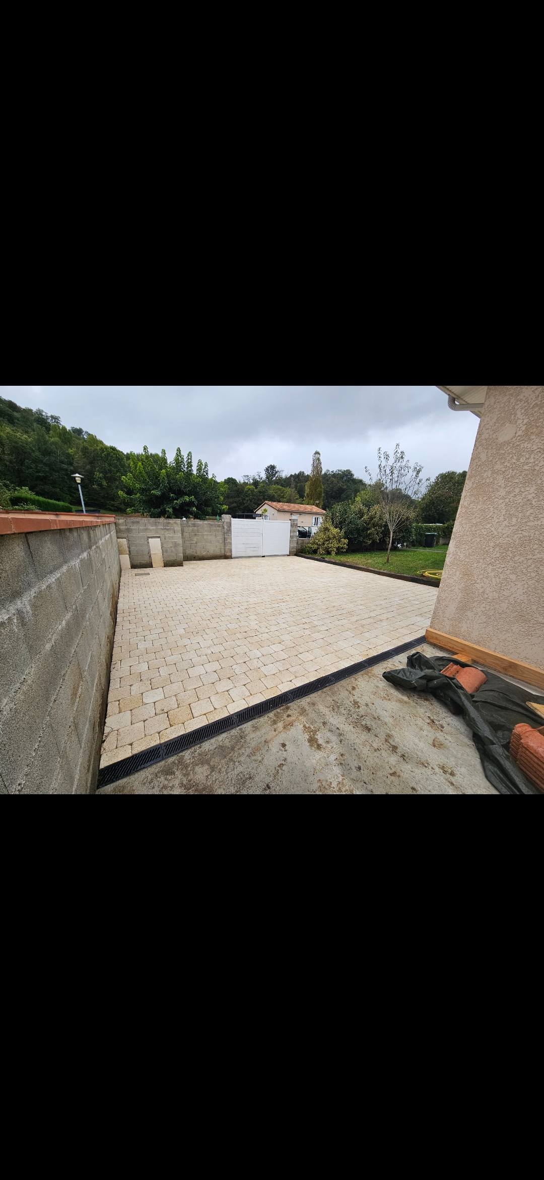 4608f099972e042f 1774957425